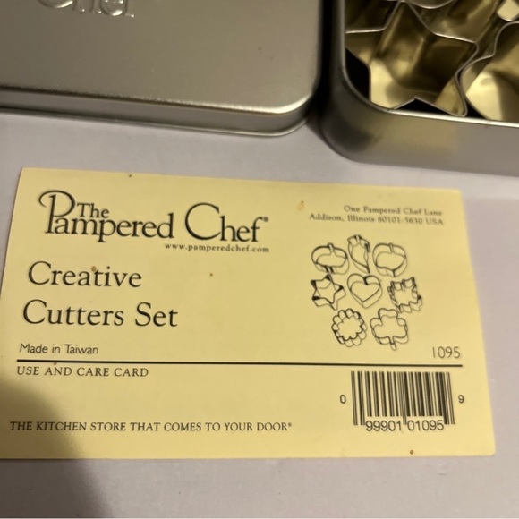 Pampered Chef Creative Cutters Set #1095 Mini Cookie Cutter Shapes ~ Set Of 8 - Picture 4 of 7